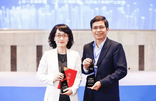 【合作伙伴】遠傳技術收獲云計算大數據產業兩項大獎 【合作伙伴】遠傳技術收獲云計算大數據產業兩項大獎